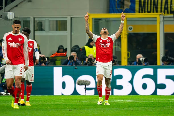 Poker trực tuyến thông minh và phân tích chuyên sâu trận newcastle đấu với arsenal để tăng tỷ lệ chiến thắng